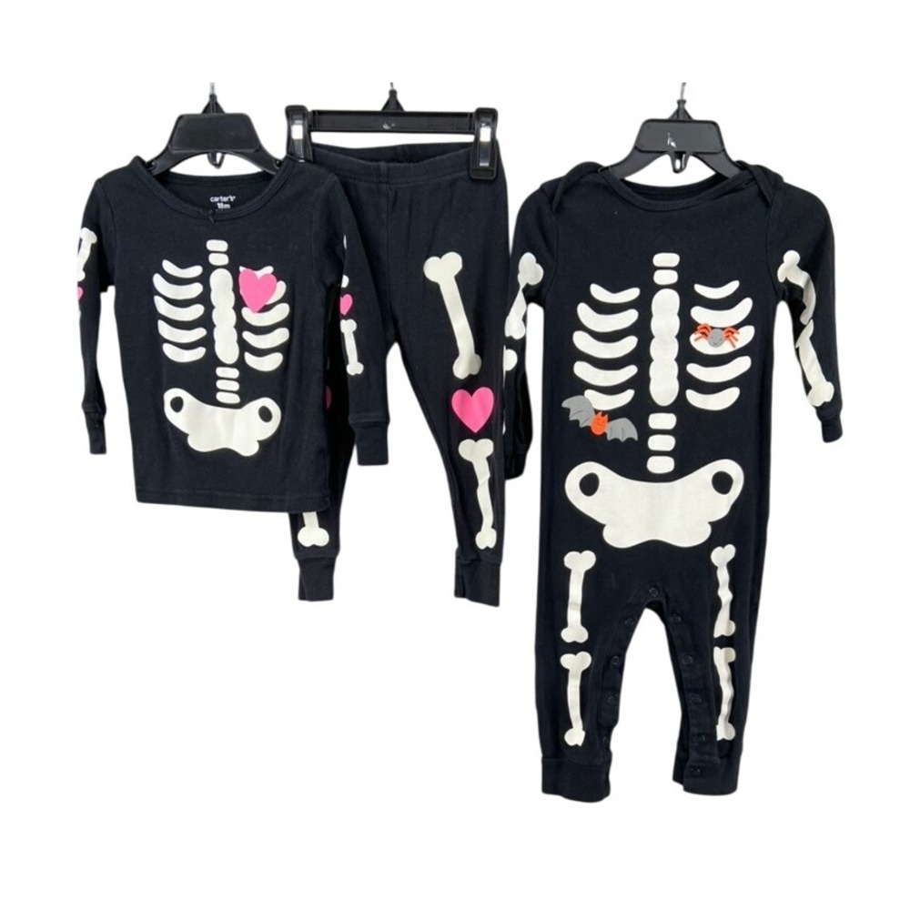 Carters Pajamas Rompers Girls Sz 18‎ mos. Set of 2 Black Skeleton Halloween